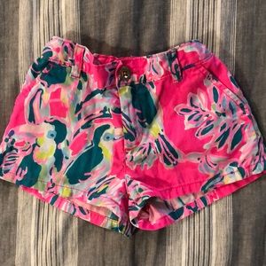 Lilly Pulitzer stretch waist shorts 🩳